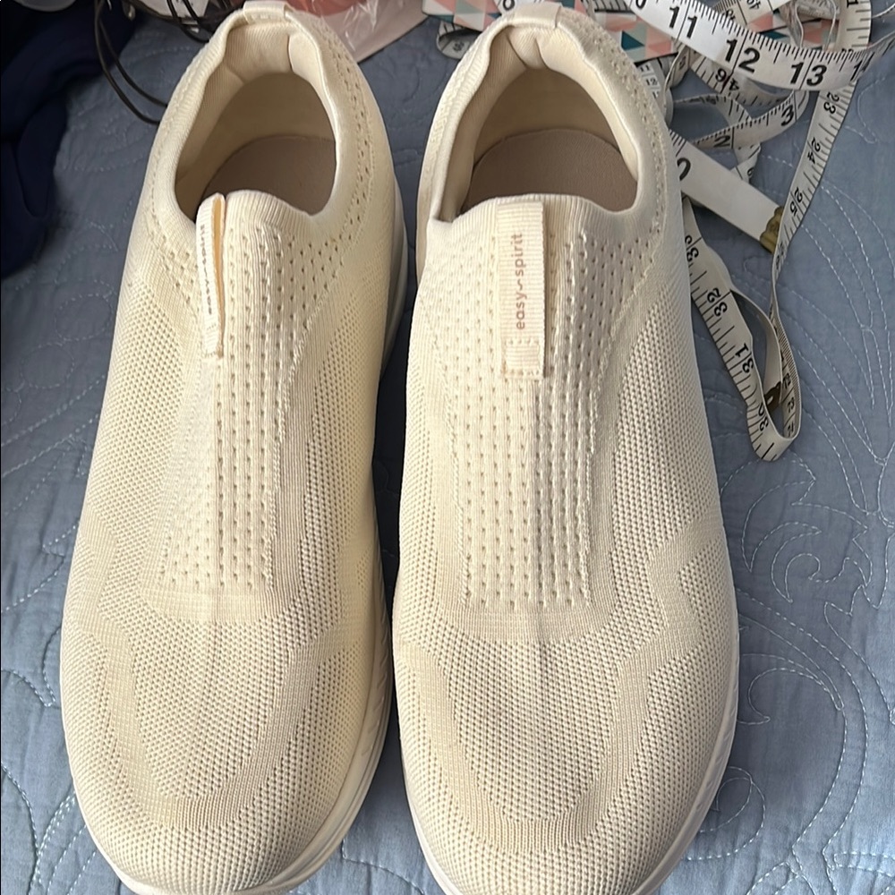 Easy Spirit Cream Slip-On Sneakers